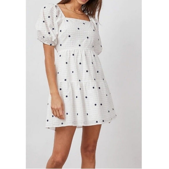 Rails Dresses & Skirts - NWT Rails Selene Floral Embroidered Daisy Milkmaid  Cotton Summer Dress L